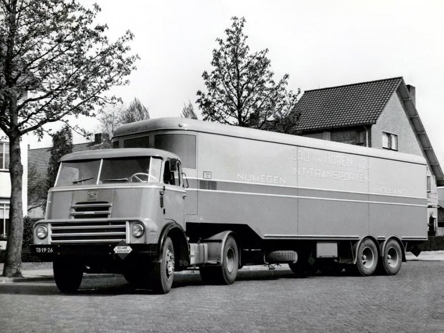  DAF 2000 DO Tractor 1957 года  (фото 4 из 7)